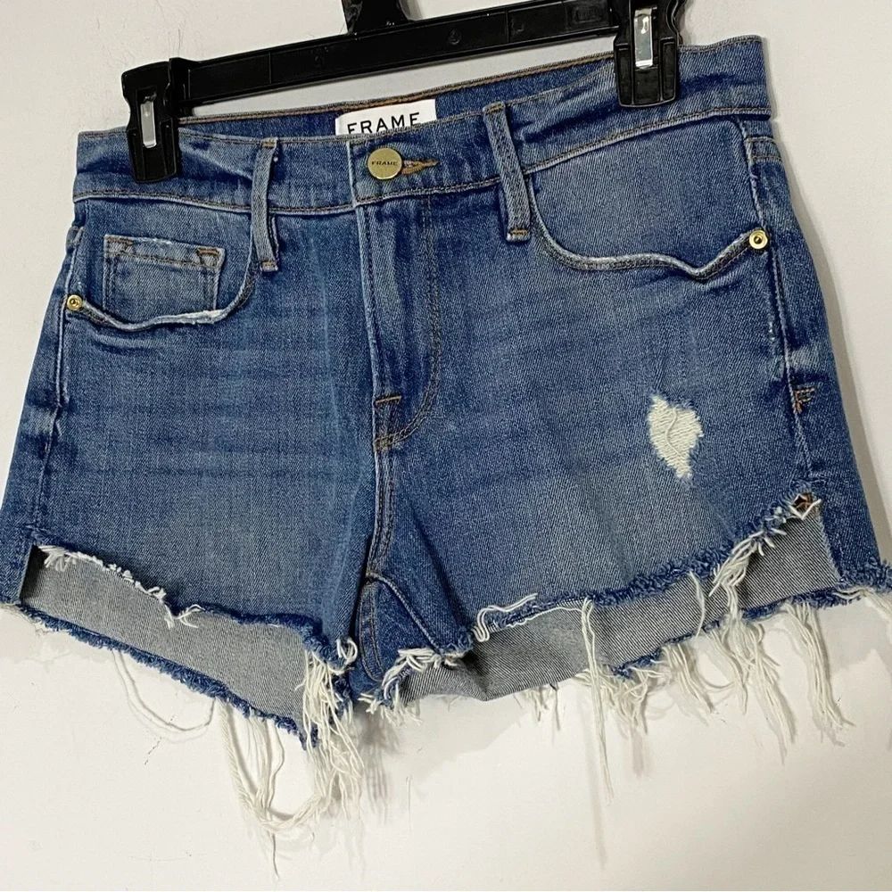 FRAME  Le Cutoff Valle Tulip Hem Denim Shorts
